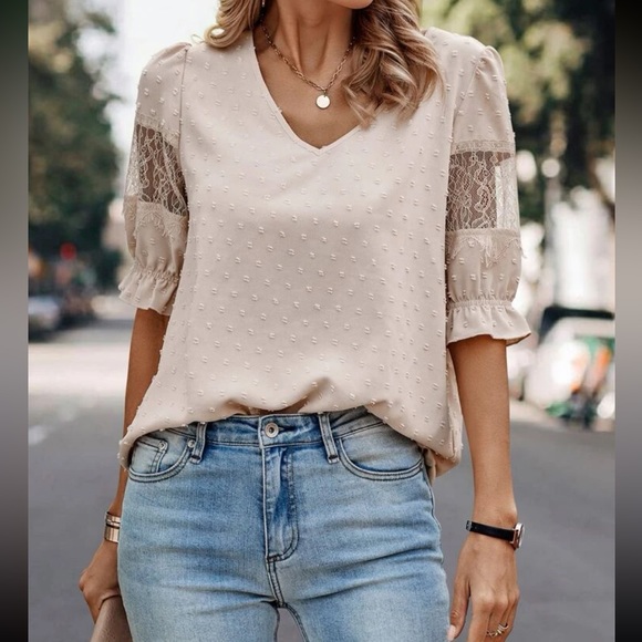 Boho Swiss dot lace sleeve blouse - Picture 5 of 5